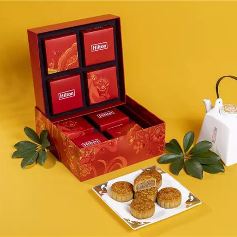 希尔顿城堑映月