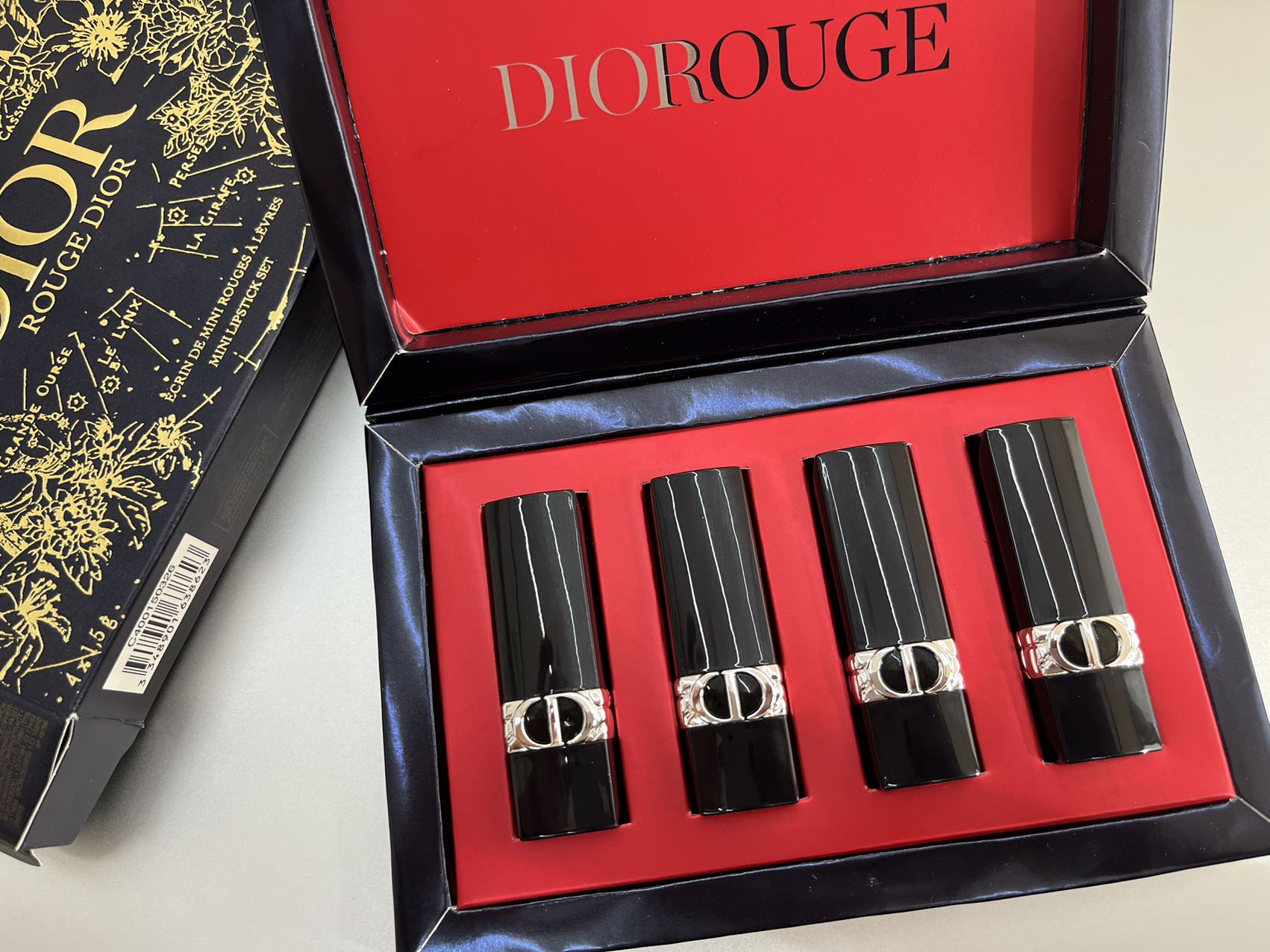 迪奥花镜梦工坊圣诞限定套装